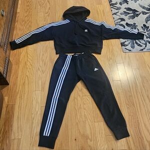 Adidas 2-Piece Jogger Set Size Small NWOT